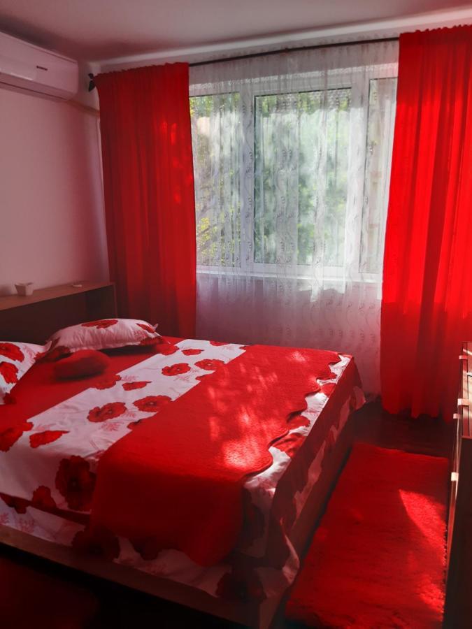 Apartament R&A Apartment Orsova Bagian luar foto